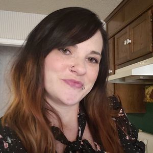 Meet your Posher, Joy